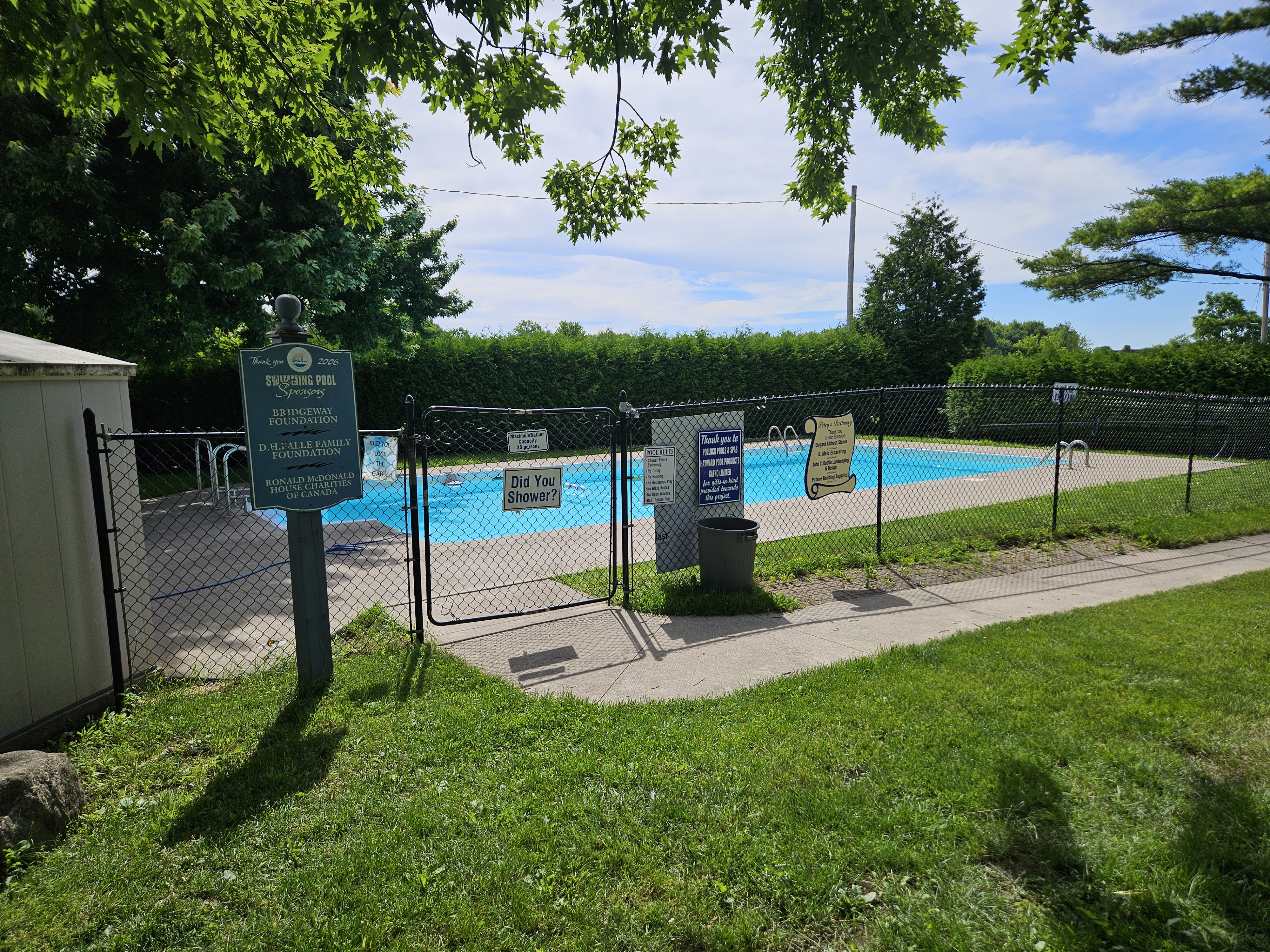 Pool